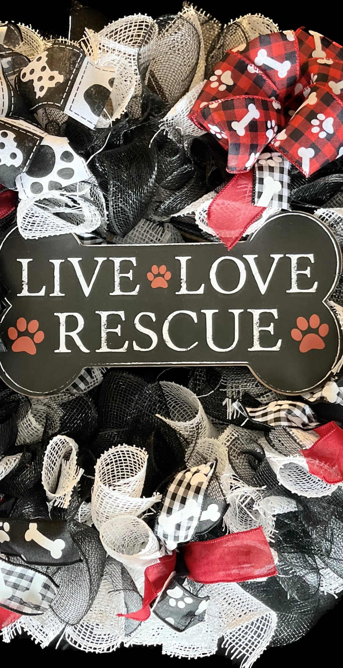 Live, Love, Rescue Wreath