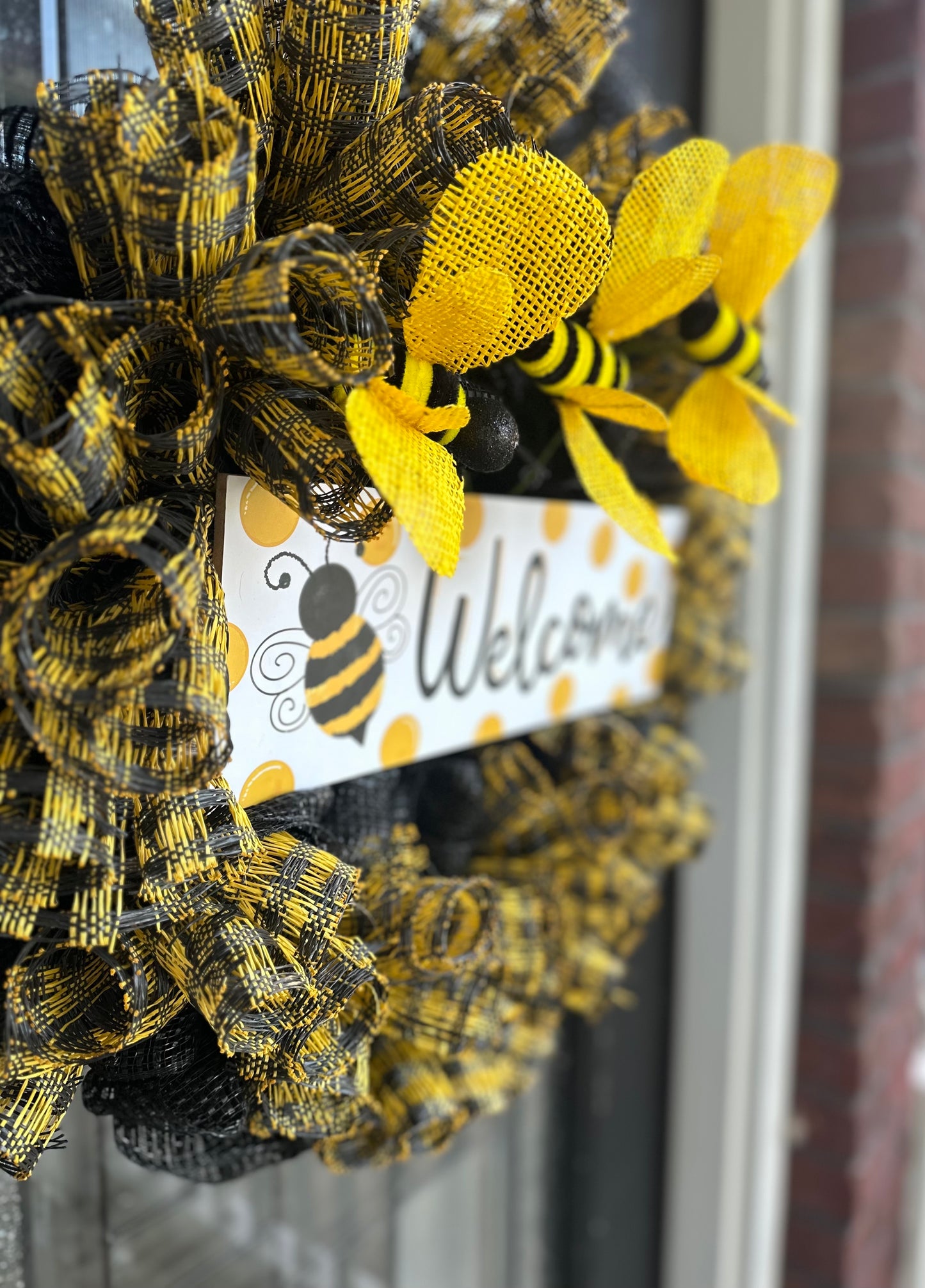 Bee Welcome Mesh Summertime Wreath